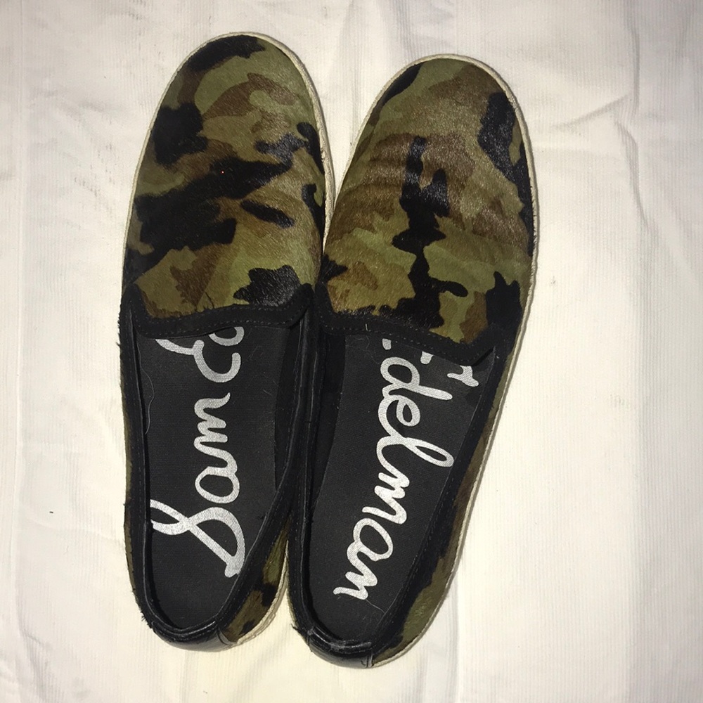 Sam Edelman cow hair camo Becker slip ons 8.5